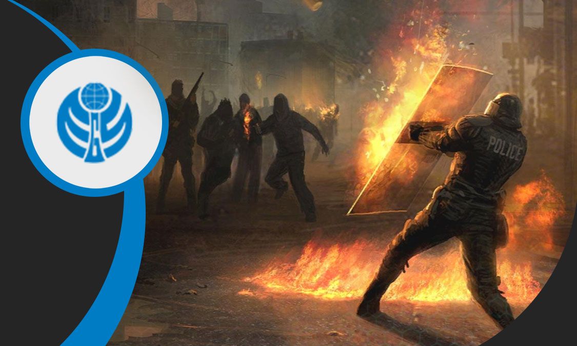 پلیس های ضد شورش از چه لوازمی استفاده می کنند